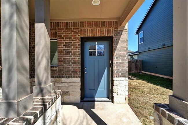 Building Photo - 14612 Frankel Loop