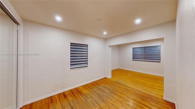 Building Photo - 2490 Trapp Ave