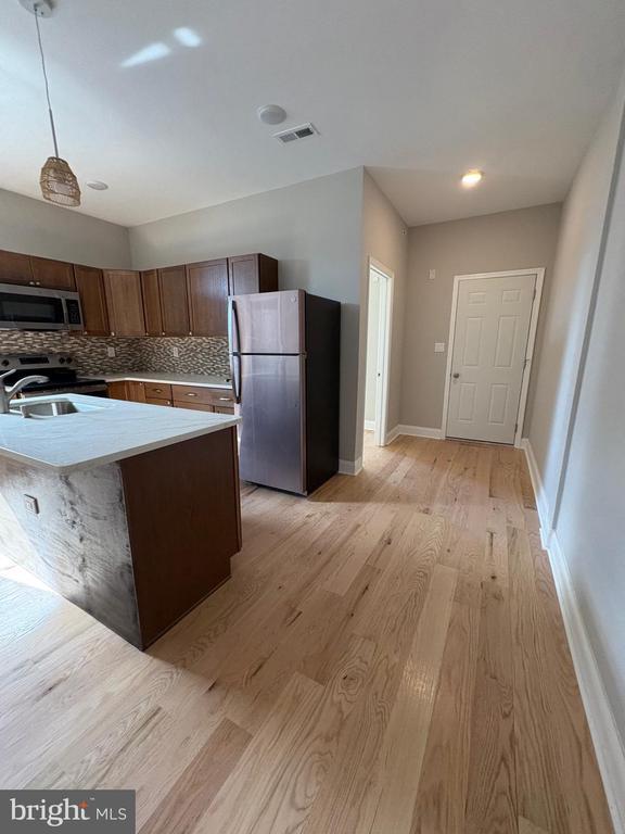 Building Photo - 2900 N 5th St