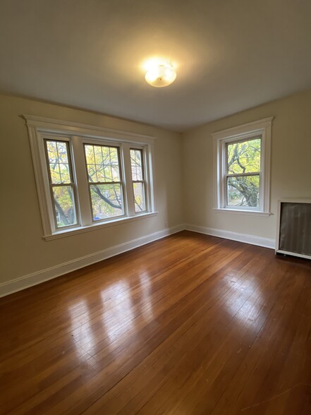Building Photo - 1788 Beacon St