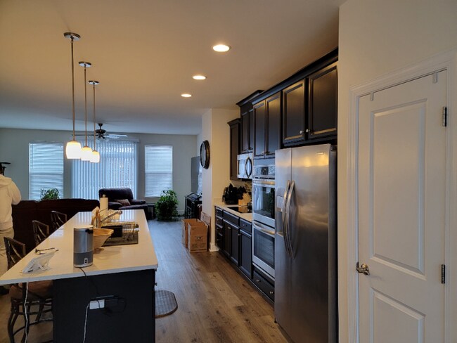 Building Photo - 8478 Craggan Ln