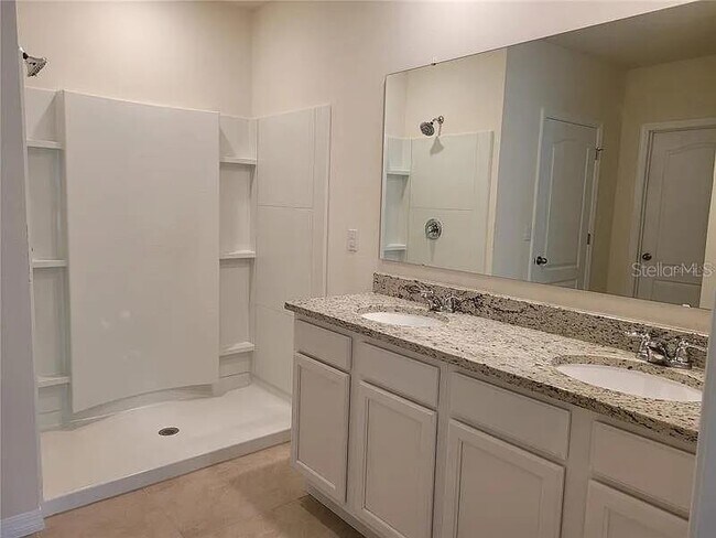 Building Photo - 5744 Sunbonnet Wy