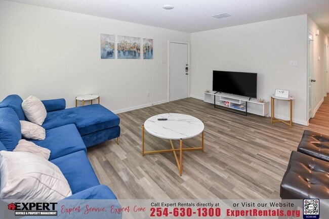 Building Photo - Elevate Your Living Experience, 3BR/2BA Duplex in Killeen!