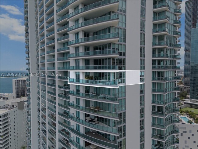 Building Photo - 1331 Brickell Bay Dr