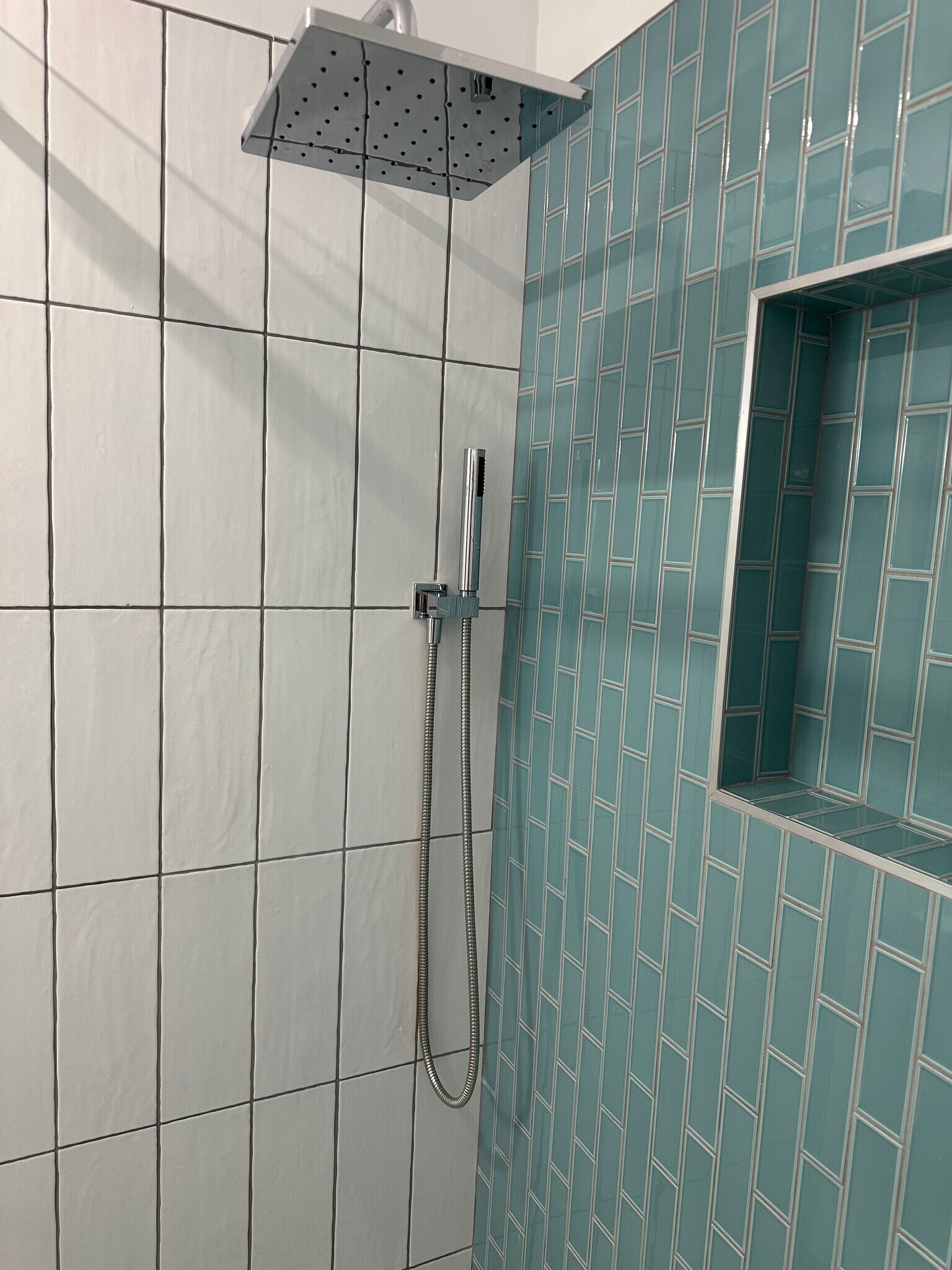 Custom Tiled Shower with Niche and Handheld Shower Wand - 2950 N Alvernon Way