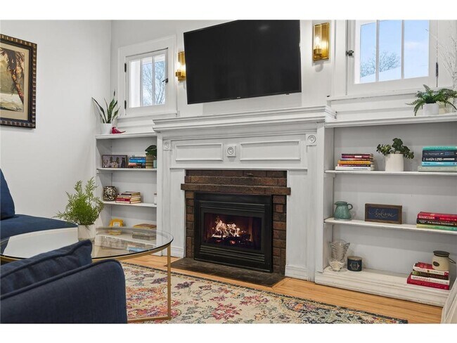 Building Photo - 1628 Princeton