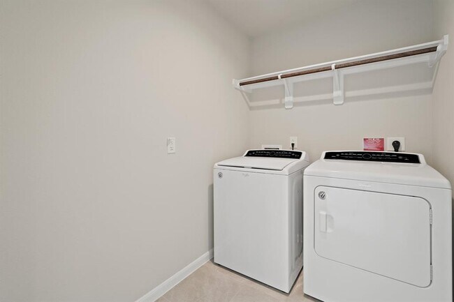 Building Photo - 21047 Warrender Terrace Ln