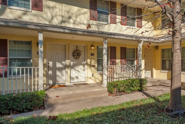 Building Photo - 4710 Bradford Dr
