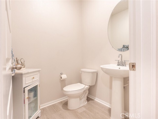 Building Photo - 32910 Linecroft Ct