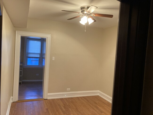 Master bedroom with bonus room and large closet - 5632 N Meade Ave