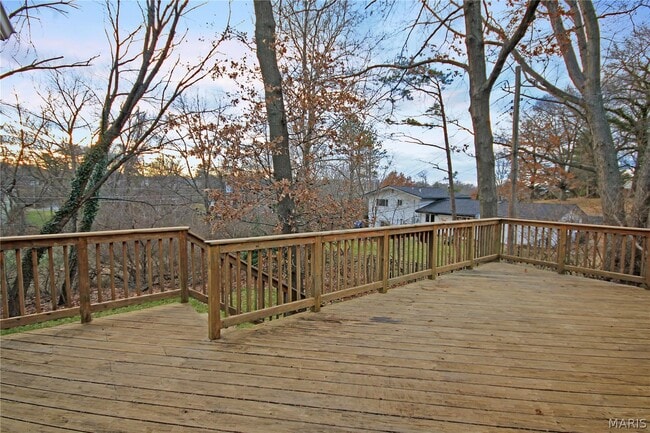 Building Photo - 2 Seawood Ct