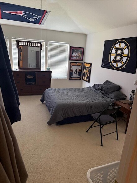 Building Photo - 5345 60th Ave N