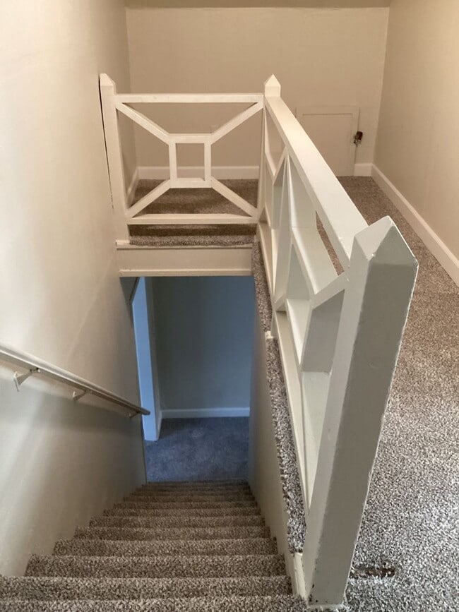 Building Photo - Room to Move with Style – 3-Bedroom Marysville Home