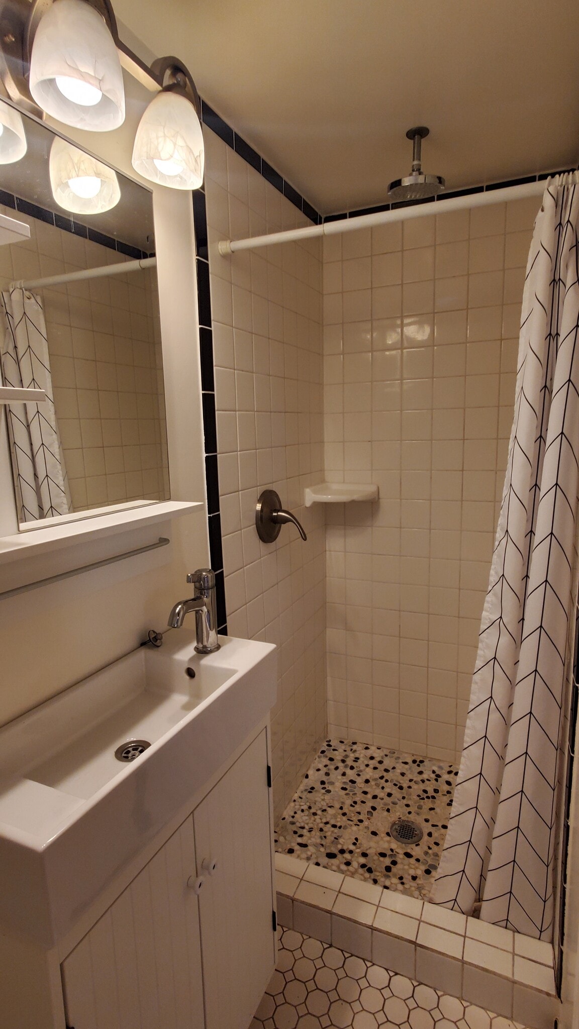 Building Photo - 3222 Ingledale Ter