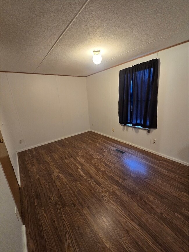 Building Photo - 34 Water St