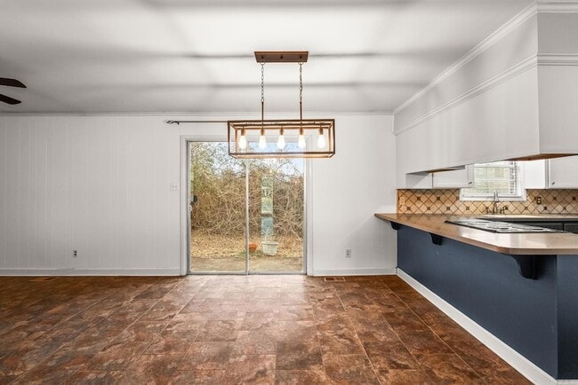 Building Photo - 11 Berrywood Cir