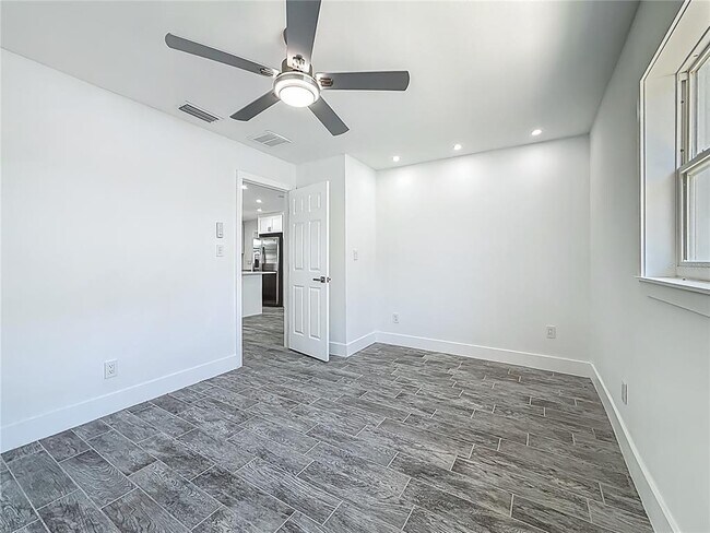 Building Photo - 3768 Arkansas Ave NE