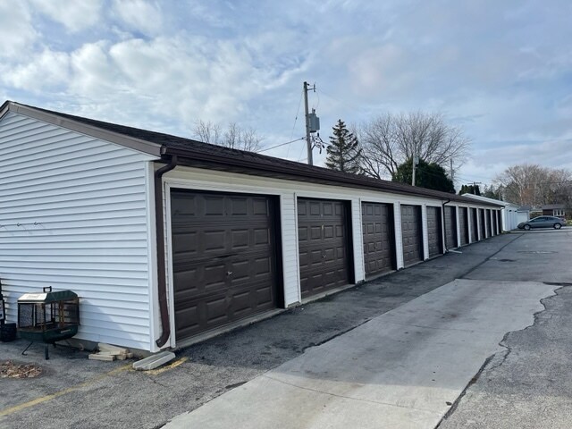 Building Photo - 835 Illinois Ave