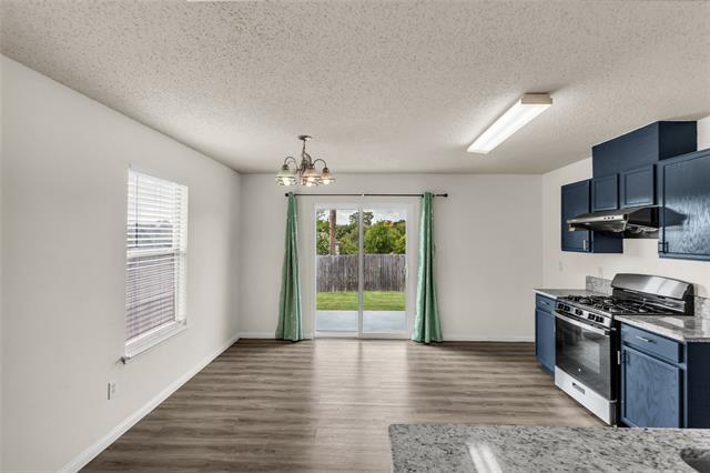 Building Photo - 2320 Shadabury Dr