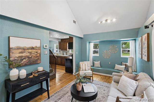 Building Photo - 556 S Canosa Ct