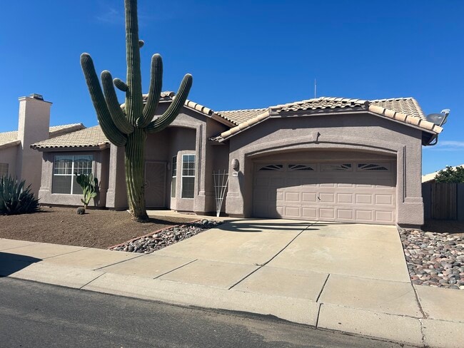 Primary Photo - 8984 N Clover Way