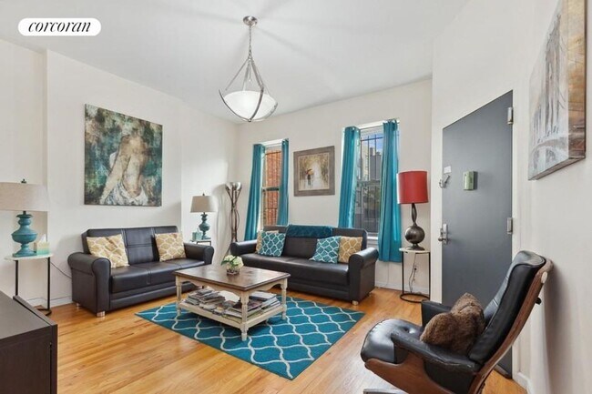 Primary Photo - 191 Putnam Ave