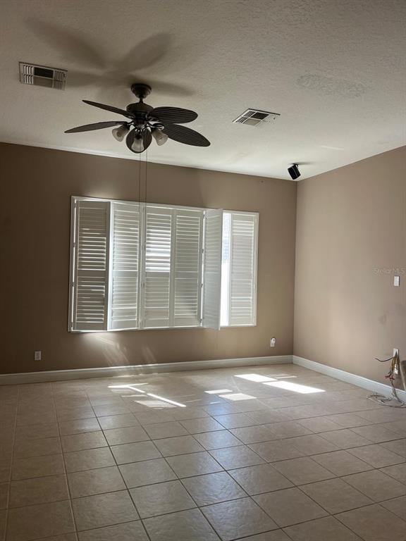 Building Photo - 4523 Sunset Ln