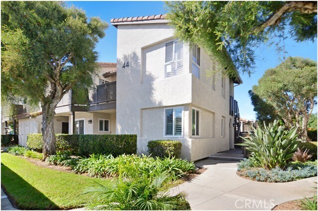 Building Photo - 44 Corniche Dr