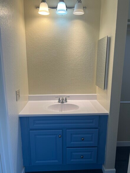 Master Bath Sink - 142 14th St