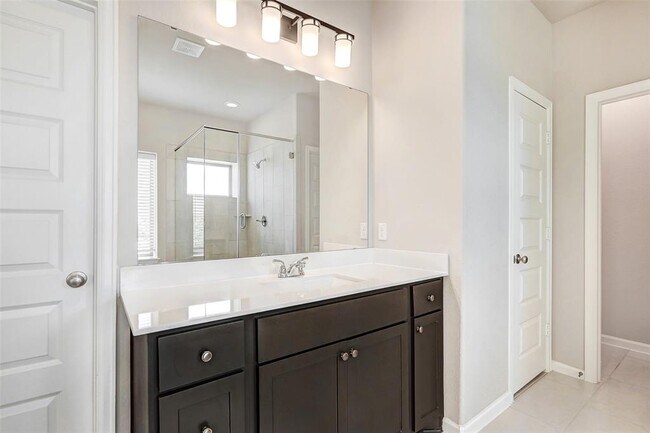 Building Photo - 2604 San Bautista Wy