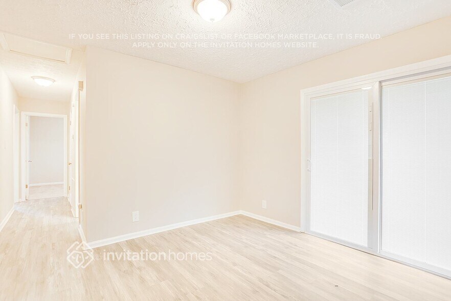 Building Photo - 2679 Carriage Ln
