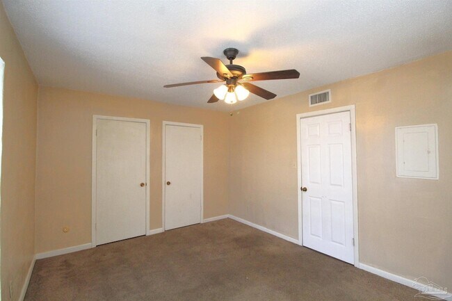 Building Photo - 600 Scenic Hwy