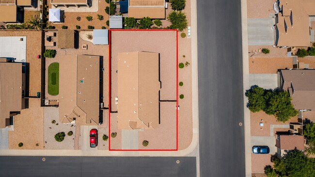 Building Photo - Freshly Updated 4 Bed | New Carpet, New Appliances & Open Layout