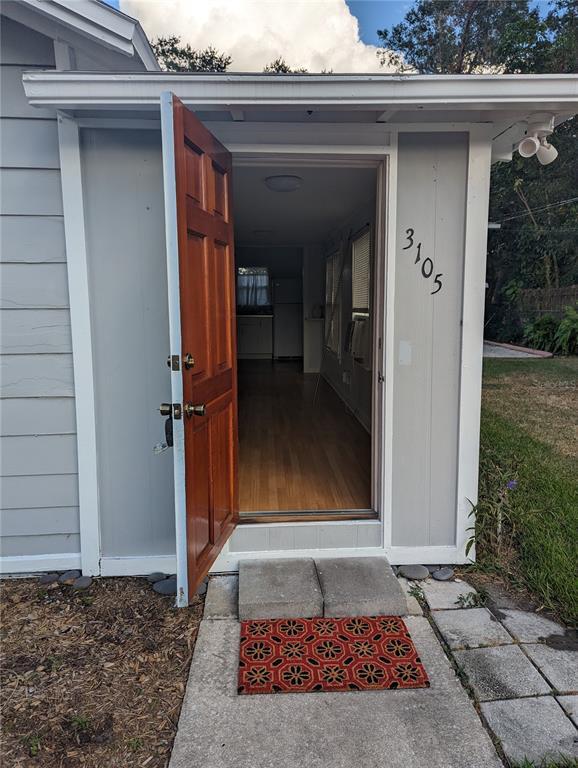Building Photo - 3105 S Crystal Lake Dr