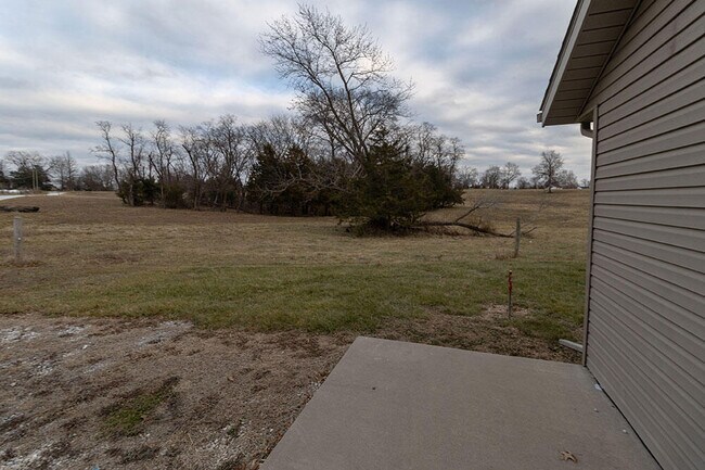 Building Photo - 1546 Florence Dr