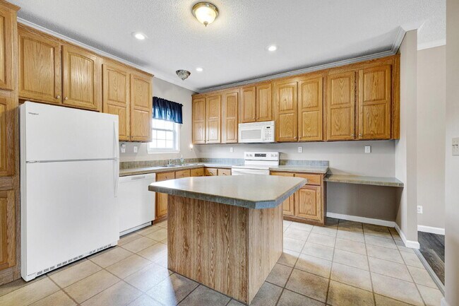 Building Photo - 2601 Rolesville Rd