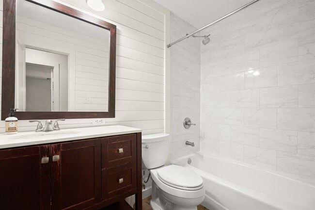 Building Photo - 413 Sun Bonnet Dr