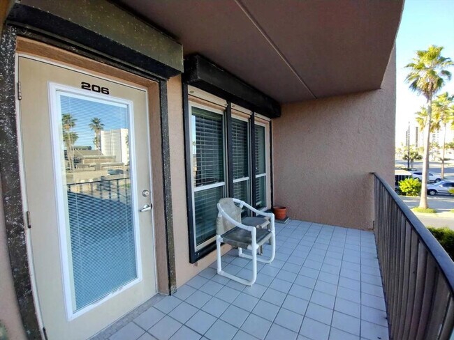 Building Photo - 2401 Gulf Blvd
