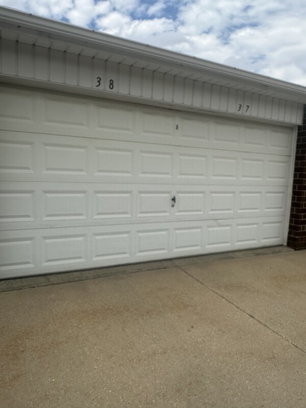 Building Photo - 1150 Tollis Pkwy