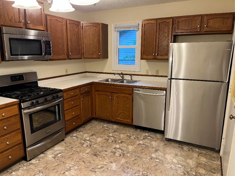 Building Photo - 106 Ghaner Dr