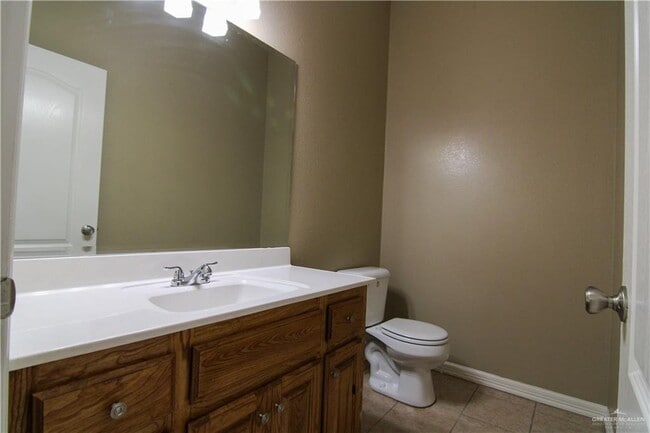 Building Photo - 15 Fourth N St