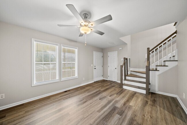 Building Photo - 201 Tonylee Ct