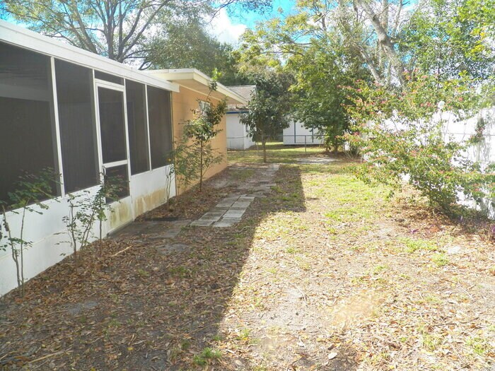 Building Photo - 226 Bolender Ct