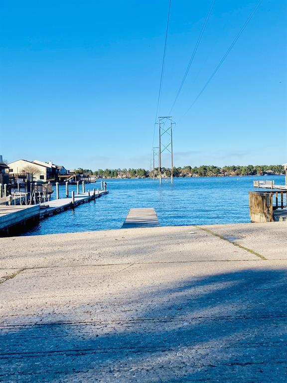 Building Photo - 74 April Hill