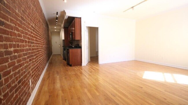 Building Photo - 2 bedroom in New York NY 10025
