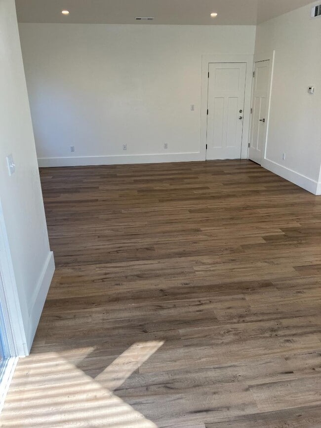 Building Photo - 2628 Bolier Ave