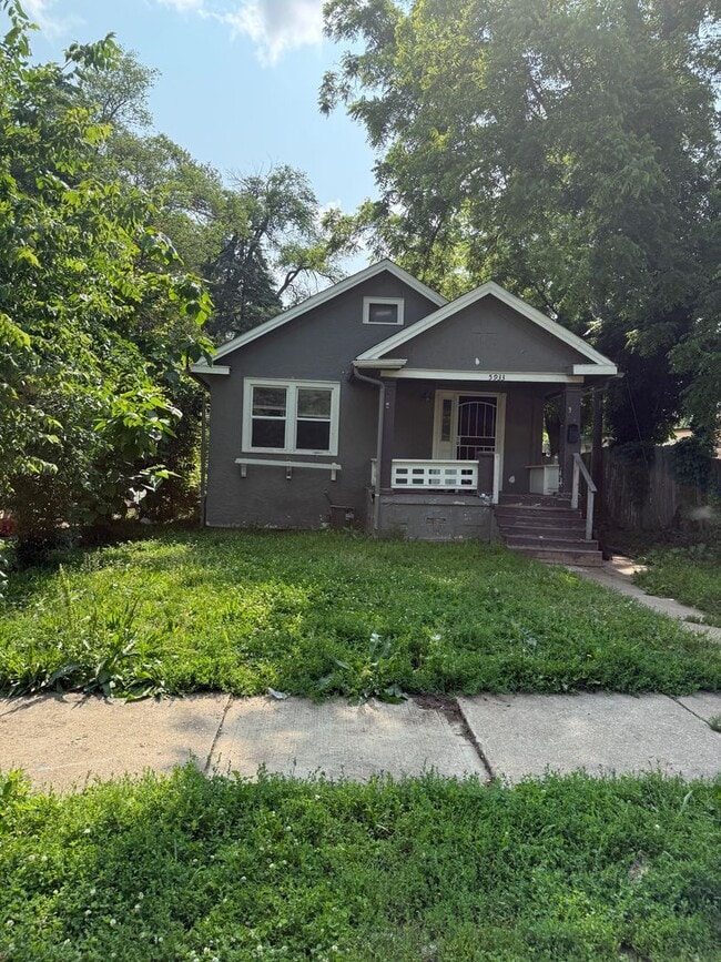 Primary Photo - 5933 Walrond Ave