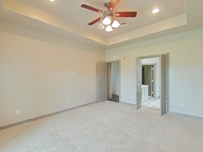 Building Photo - 5110 NE Haddington Pl