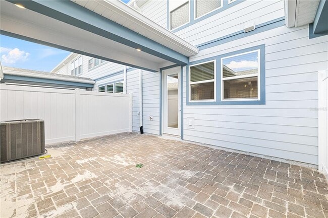 Building Photo - 4577 ORCHARD VIEW Aly