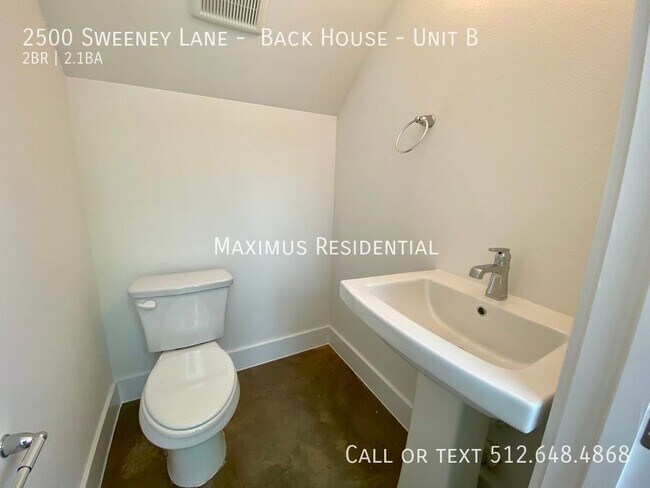 Building Photo - 2500 Sweeney Ln